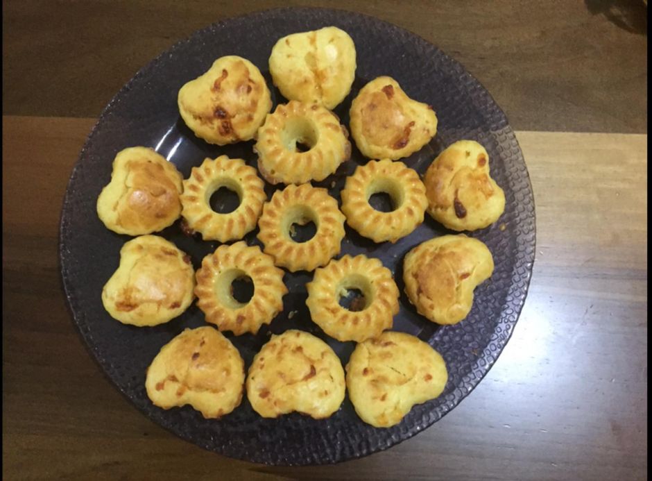 Kaşarlı Mini Muffinler