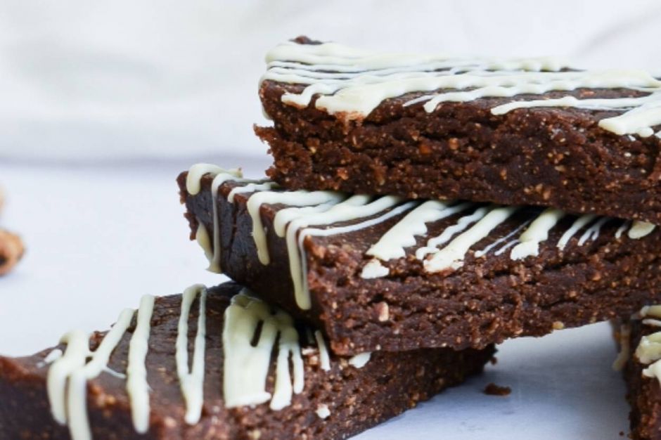 4 Malzemeli Fit Brownie