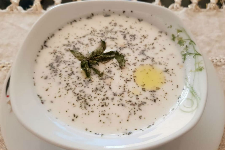 Soğuk Ayran Çorbası