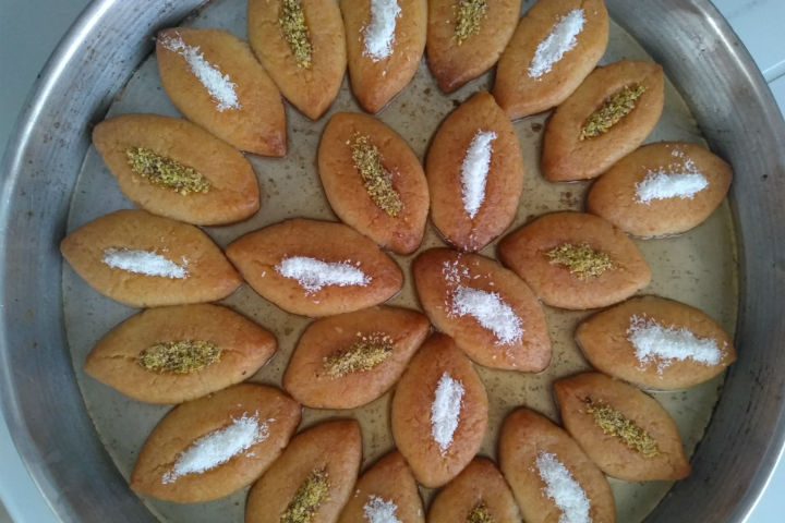 Pratik Badem Tatlısı