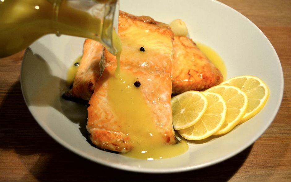 Beurre Blanc Soslu Somon