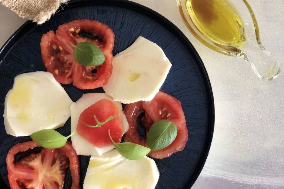 Caprese Salata