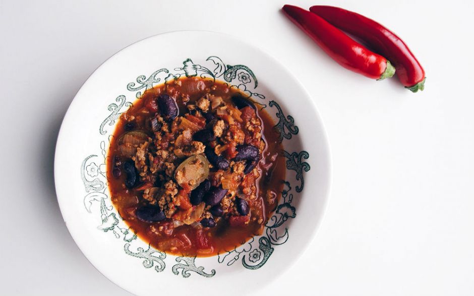 Chili Con Carne (Acılı, Kıymalı Meksika Fasulyesi)