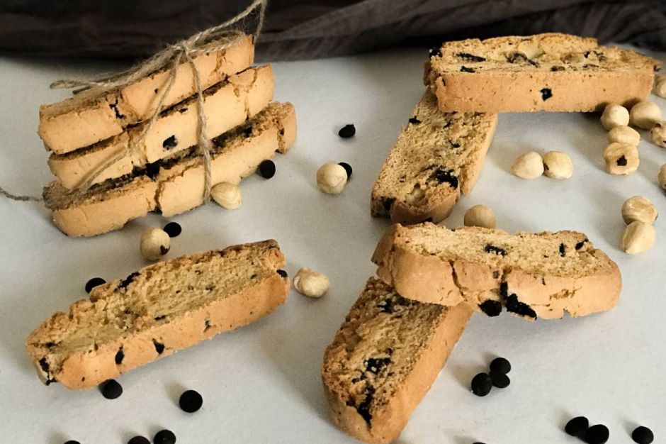 Çikolatalı Fındıklı Selanik Gevreği (Biscotti)