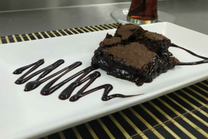 Çikolatası Bol Brownie