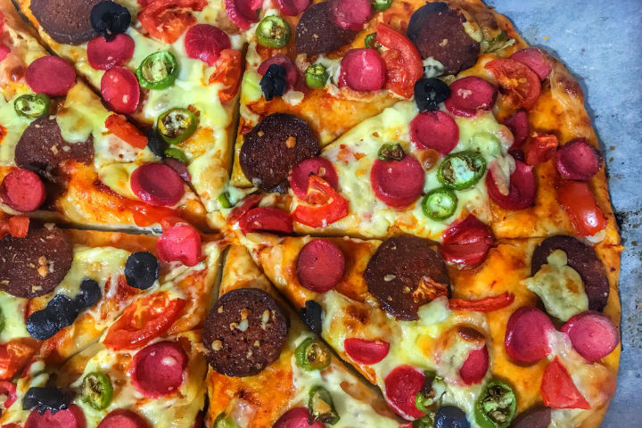 Ev Yapımı Pizza