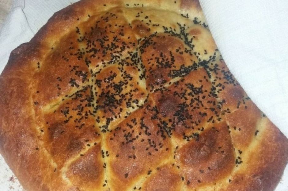 Ev Yapımı Ramazan Pidesi