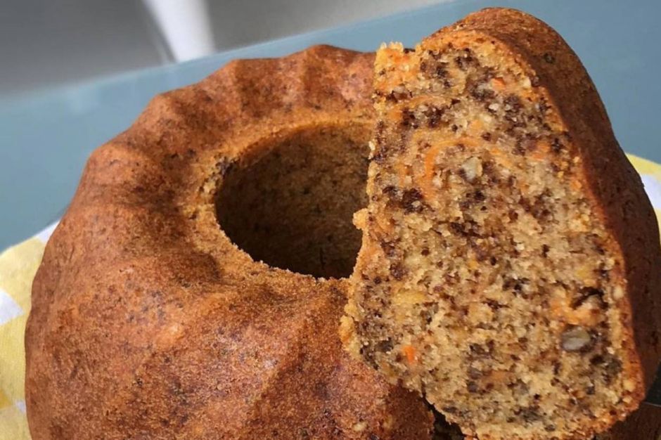 Havuçlu Cevizli Tarçınlı Kek