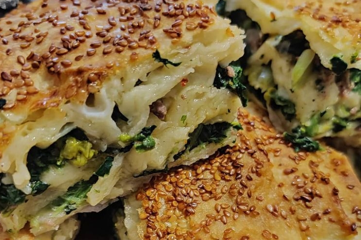 Ispanaklı Börek