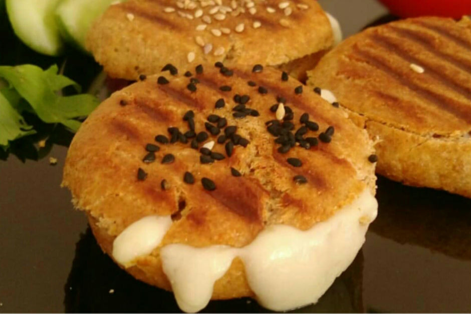 Kaşarlı Poğaça Tost