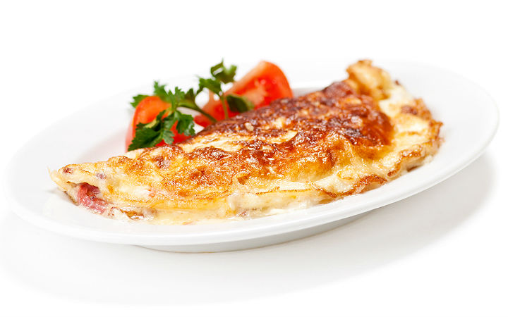 Kurutulmuş Domatesli ve Zeytinli Omlet