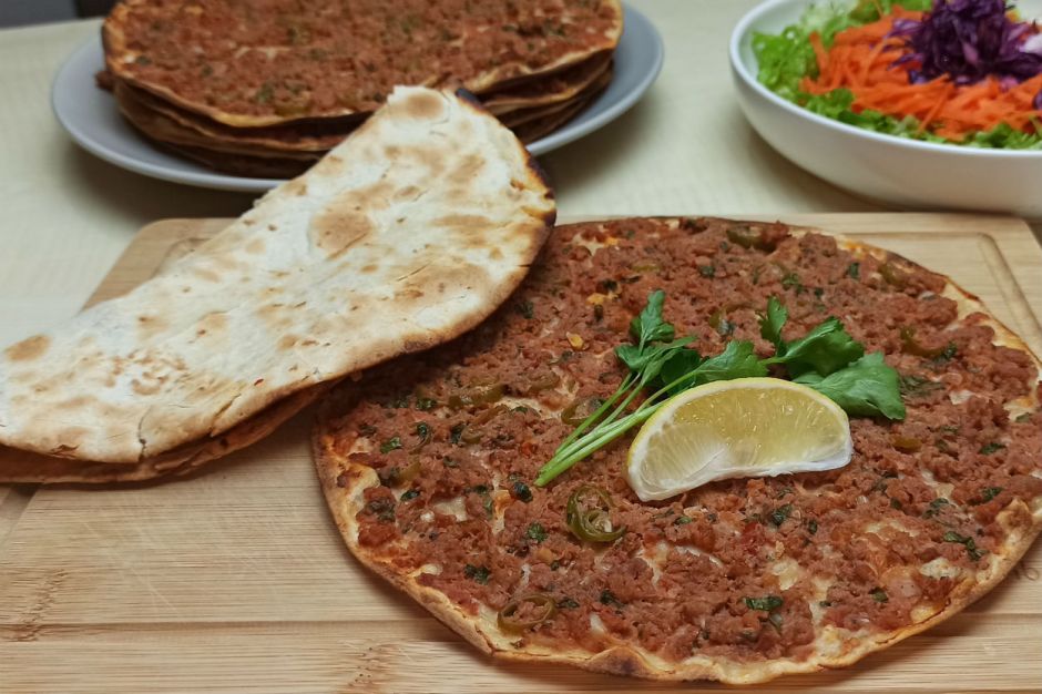 Lavaştan Lahmacun