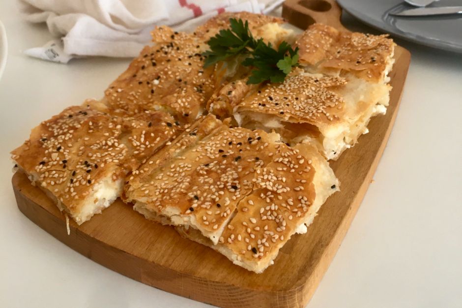 Maden Sulu Peynirli Börek