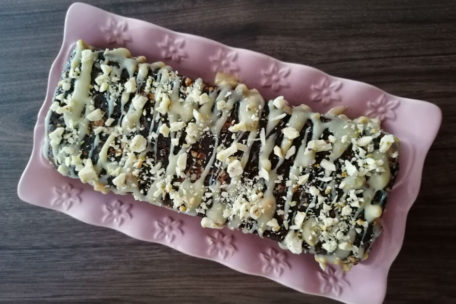 Beyaz Çikolatalı Mozaik Pasta