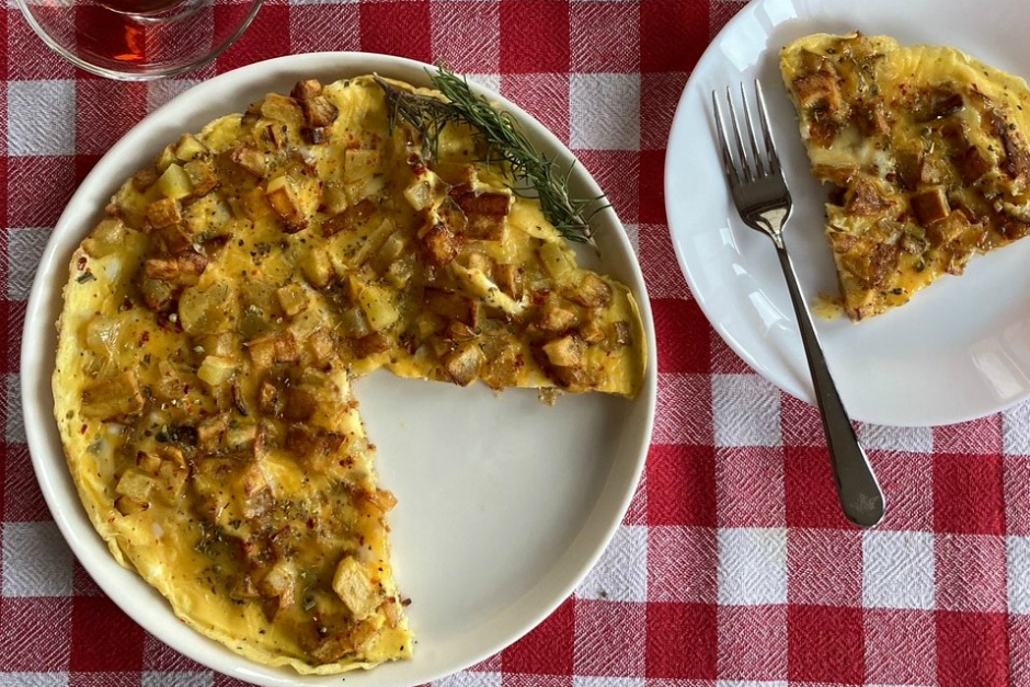 Patatesli Baharatlı Omlet