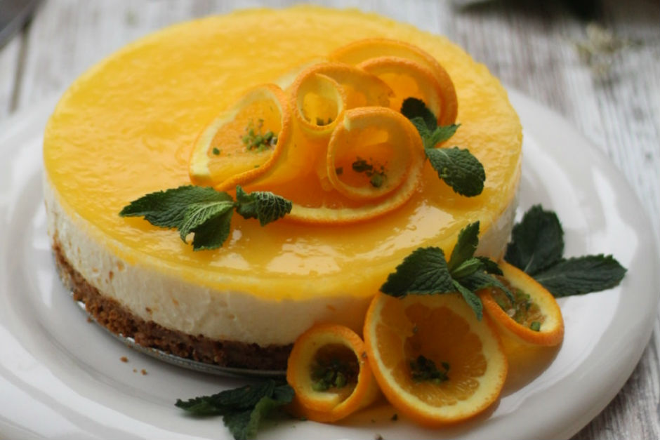 Portakal ve Beyaz Çikolatalı Cheesecake