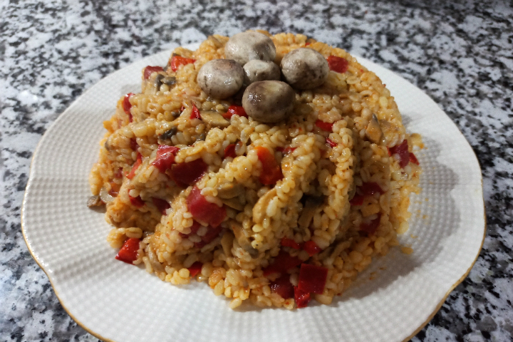 Sebzeli Bulgur Pilavı