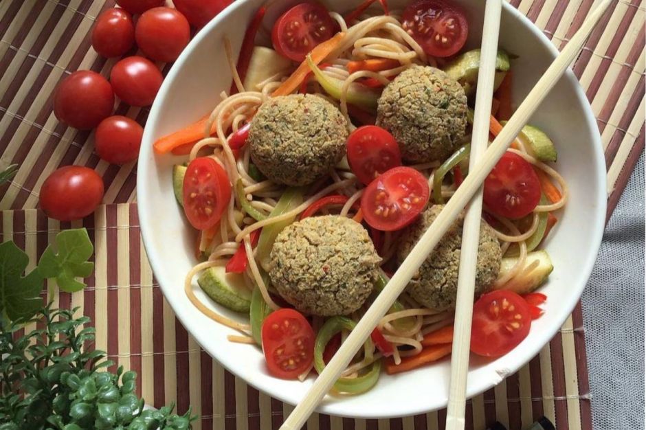 Sebzeli Falafelli Spagetti