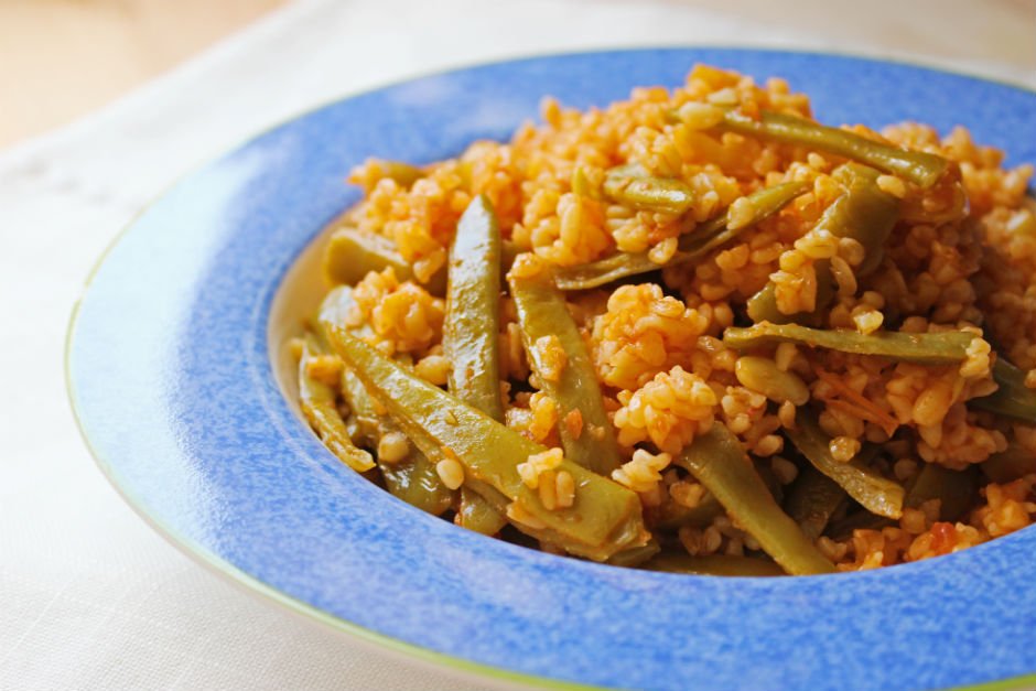 Taze Fasulyeli Bulgur Pilavı