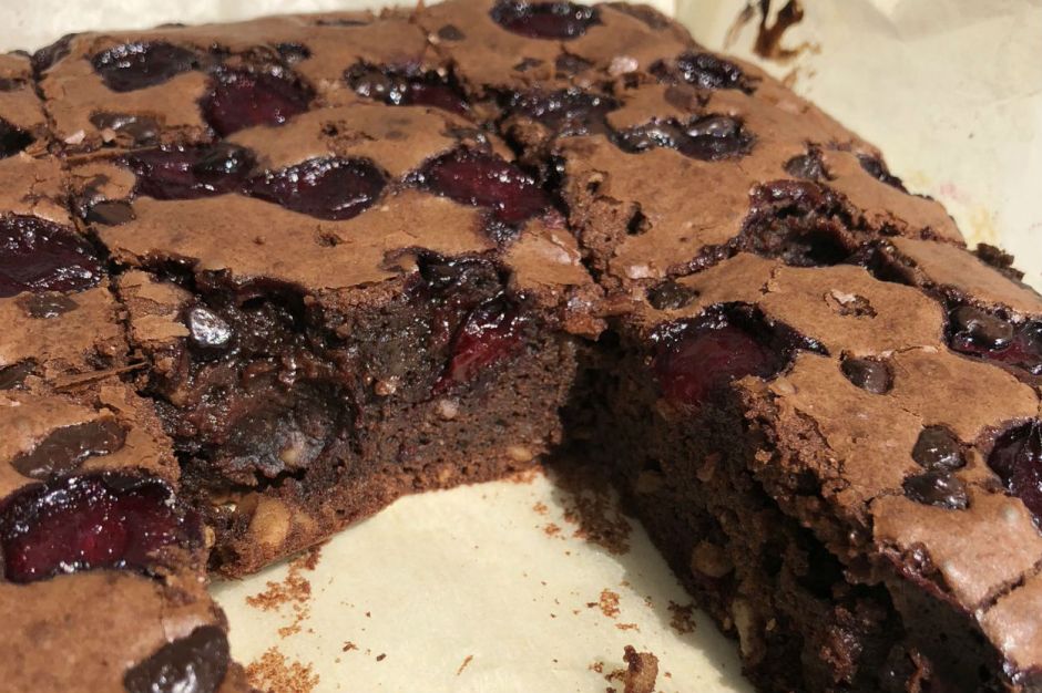 Vişneli Çikolatalı Brownie