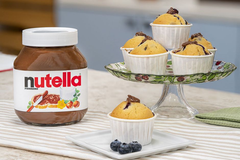 Nutella’lı ve Yaban Mersinli Kek