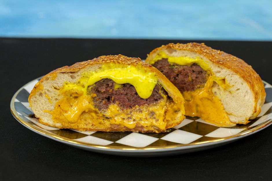 Kapalı Cheeseburger