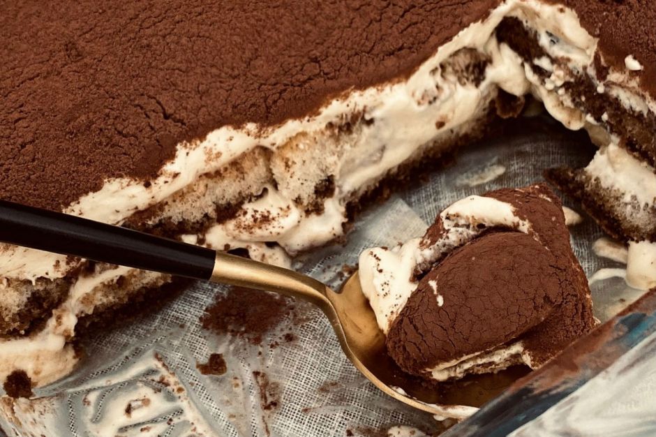 Çiğ Yumurtasız Tiramisu