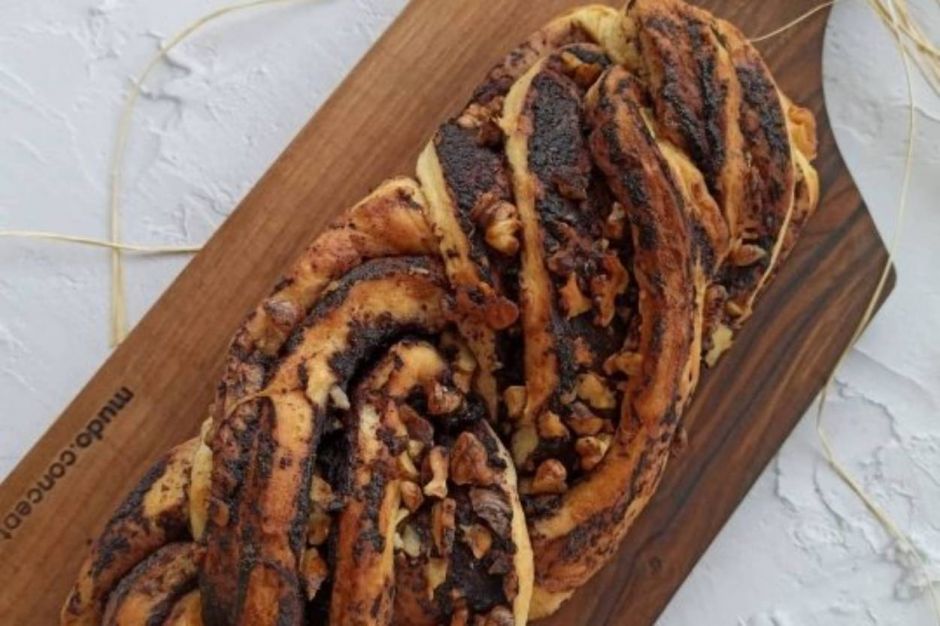 Zeytinli Cevizli Babka